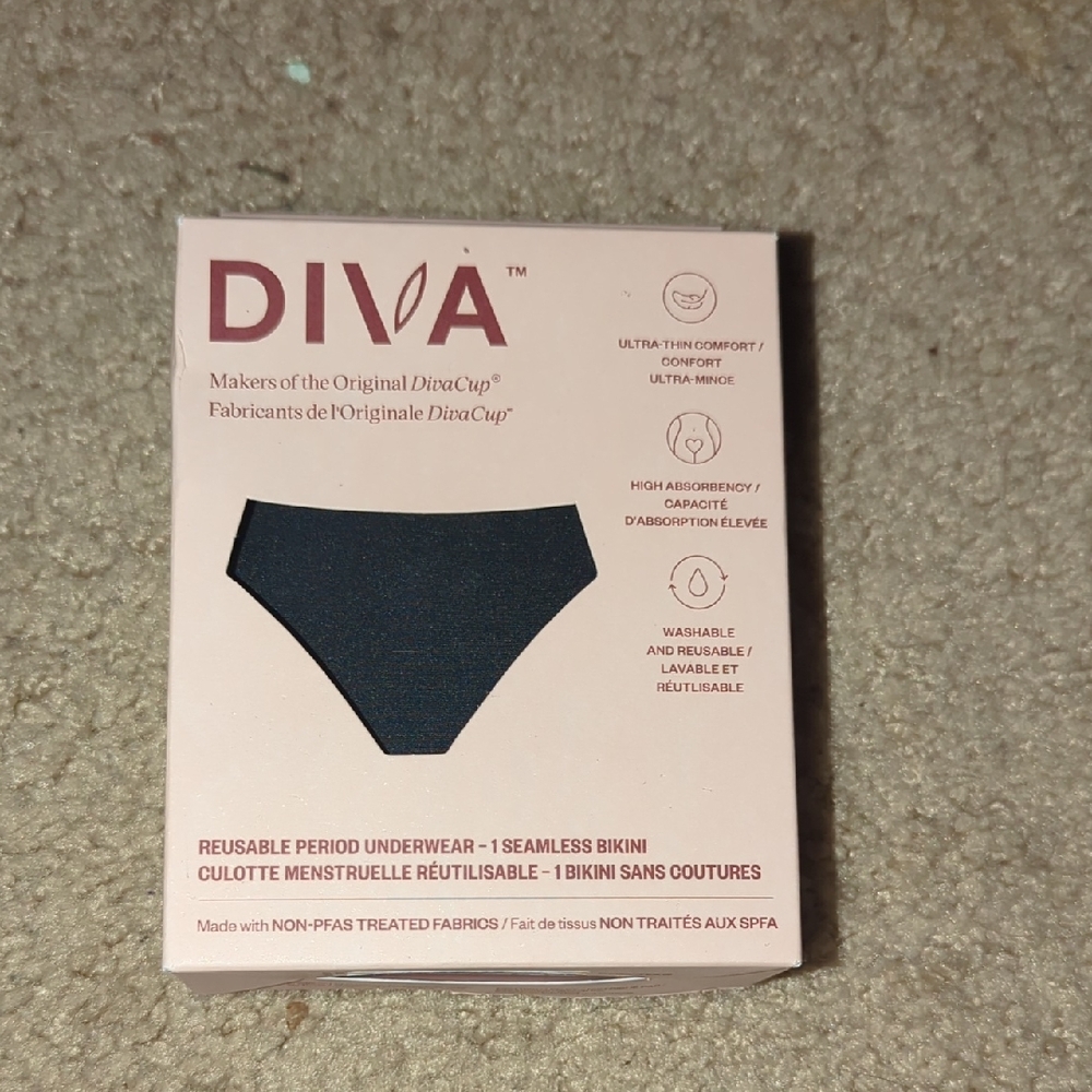 nwt! Divia period underwear, 👙 cut.